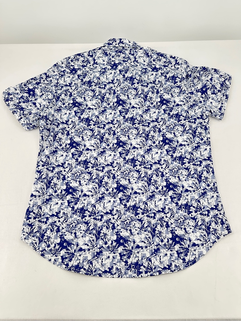 Robert Graham NWOT Bright Blue Geo Floral Stretch Cotton Statement Shirt L - Picture 3 of 9